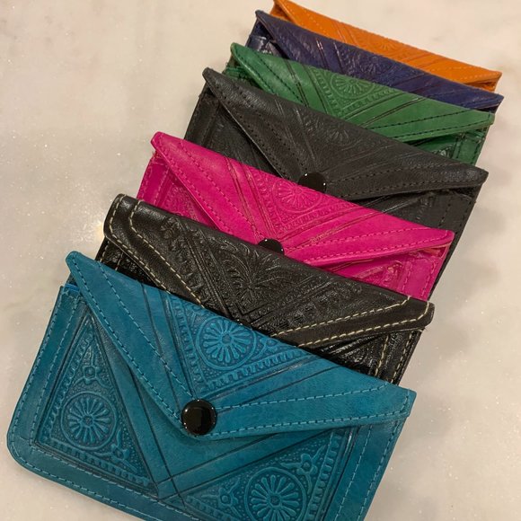 True real leather wallets in different Colors - Picture 4 of 4